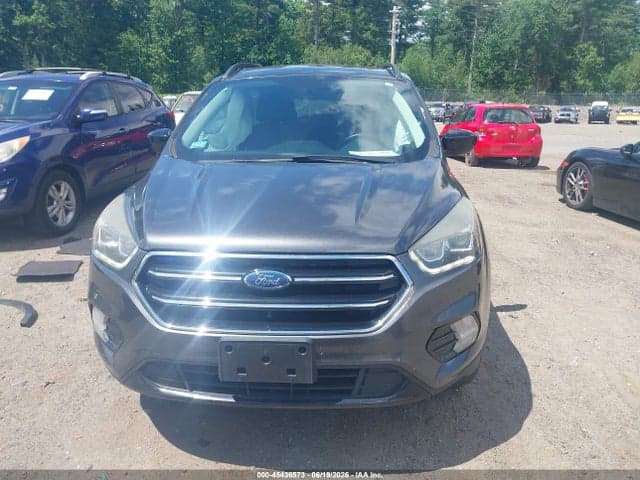 2017 FORD ESCAPE SE 13