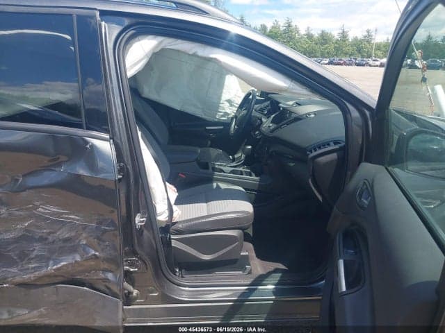 2017 FORD ESCAPE SE 5