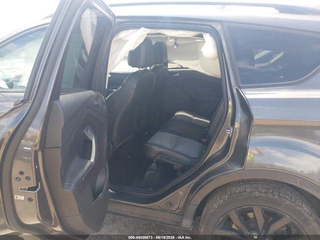 2017 FORD ESCAPE SE 8