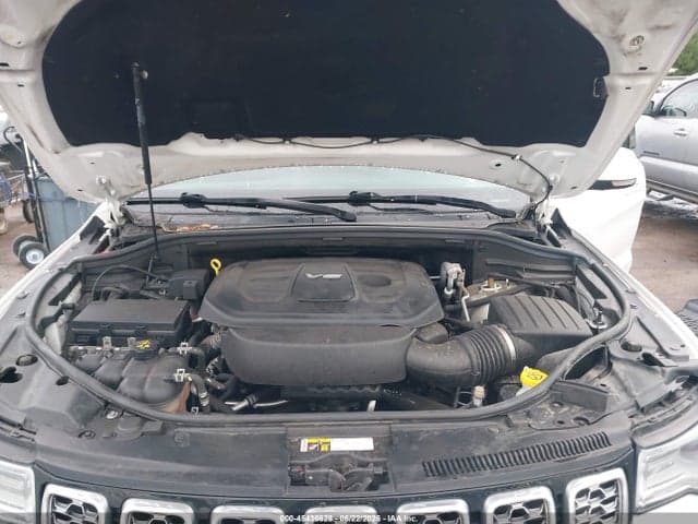 2017 JEEP GRAND CHEROKEE SUMMIT 4X4 10