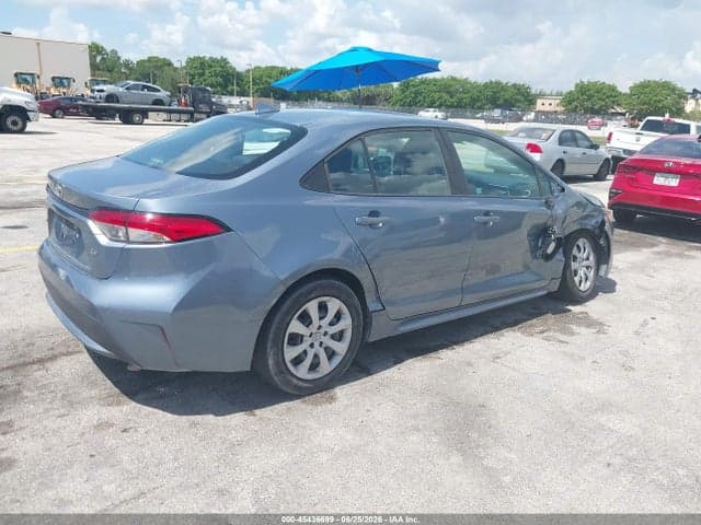 2020 TOYOTA COROLLA LE 4