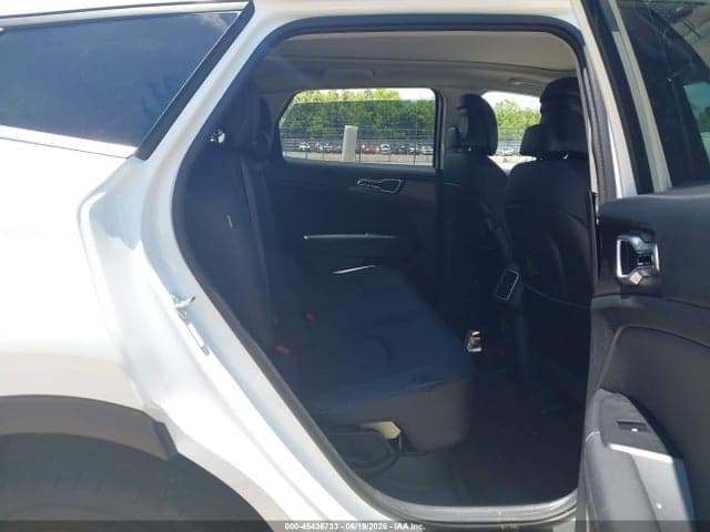 2026 KIA SPORTAGE HYBRID EX 8