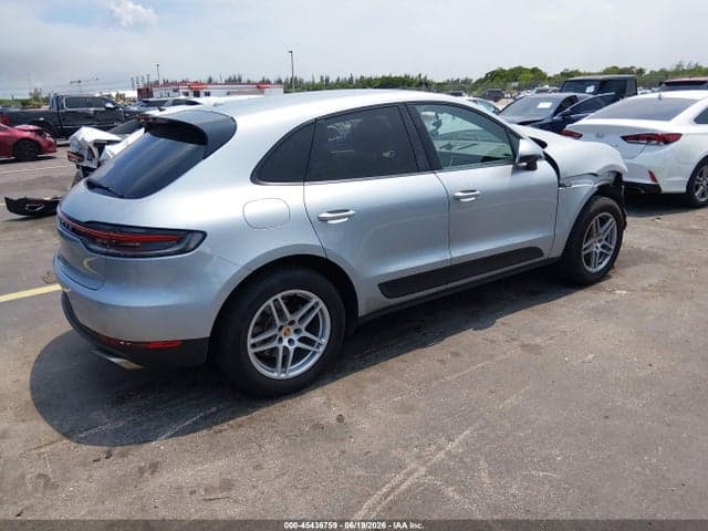 2020 PORSCHE MACAN 4
