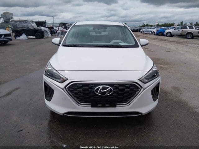 2020 HYUNDAI IONIQ HYBRID BLUE 17