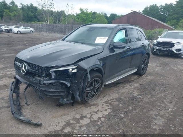 2020 MERCEDES-BENZ GLC 300 4MATIC 2