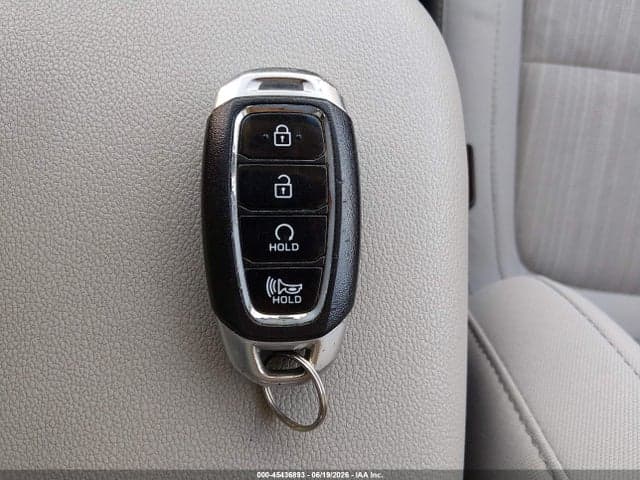 2022 HYUNDAI KONA SEL 11