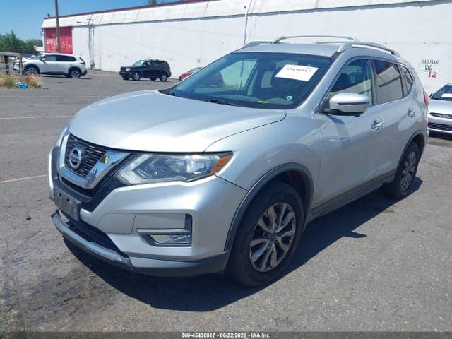 2017 NISSAN ROGUE SV 2