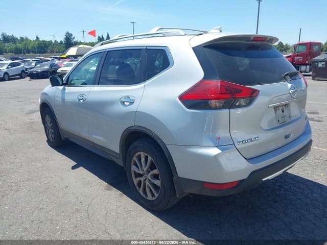 2017 NISSAN ROGUE SV 3