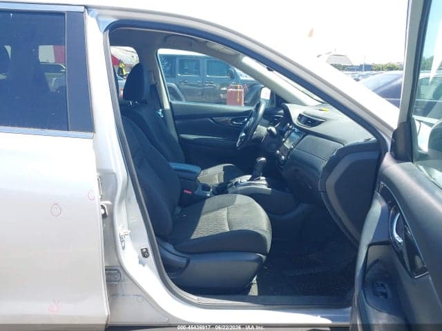 2017 NISSAN ROGUE SV 5