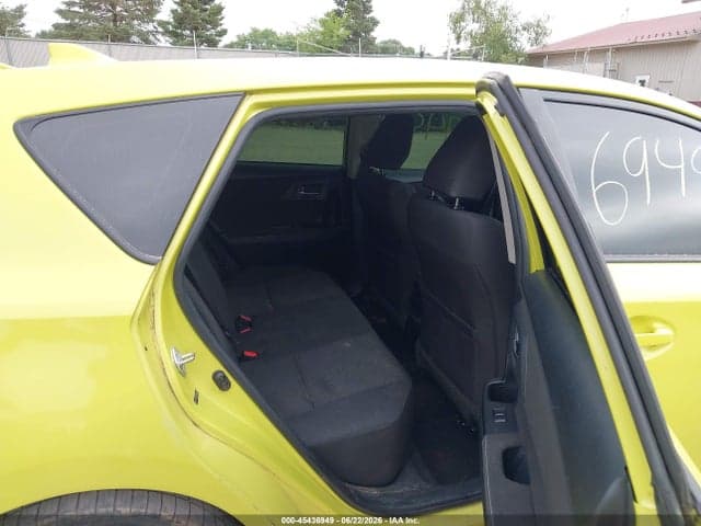 2017 TOYOTA COROLLA IM 8