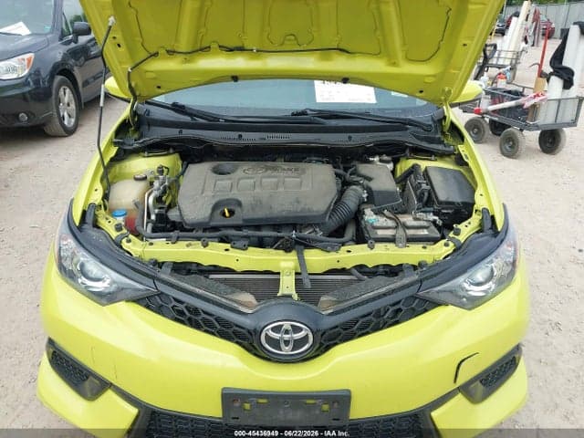 2017 TOYOTA COROLLA IM 10