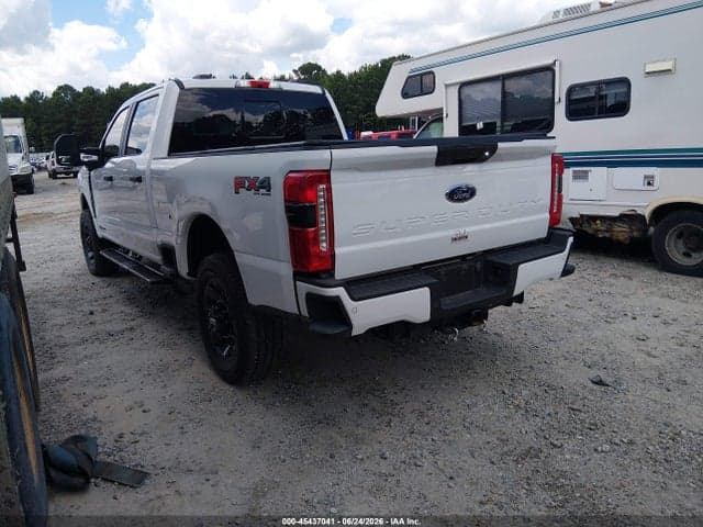 2024 FORD F-250 XL 3