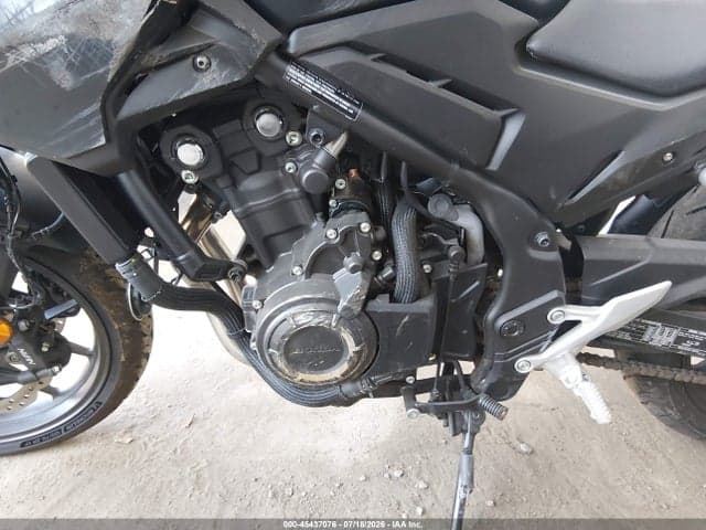2025 HONDA CB500 F 9