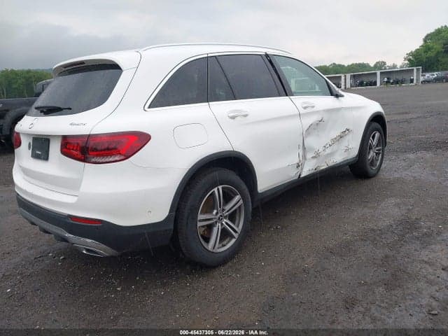 2021 MERCEDES-BENZ GLC 300 4MATIC SUV 4