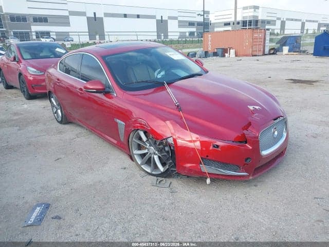 2015 JAGUAR XF 3.0 1