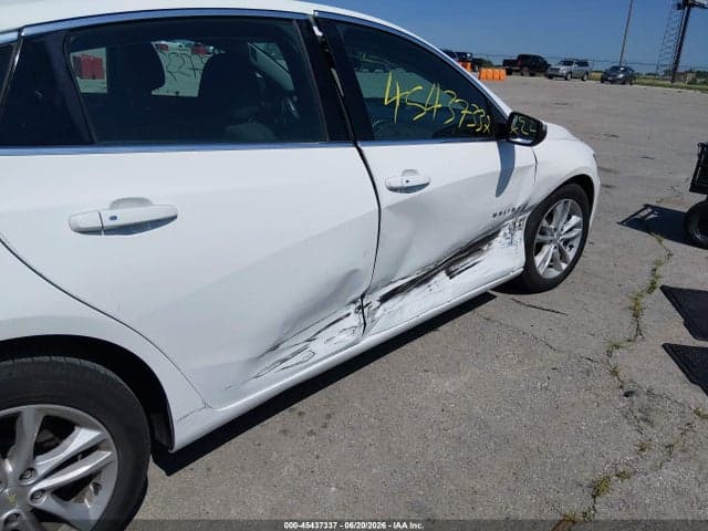 2017 CHEVROLET MALIBU 1LT 6
