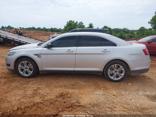 2017 FORD TAURUS SE 14