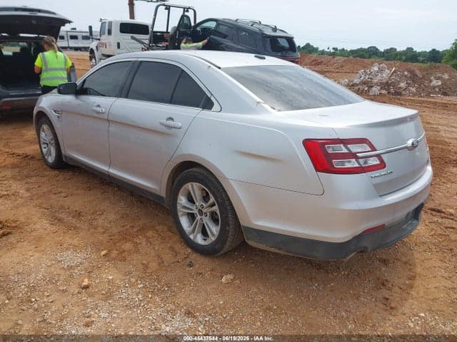 2017 FORD TAURUS SE 3
