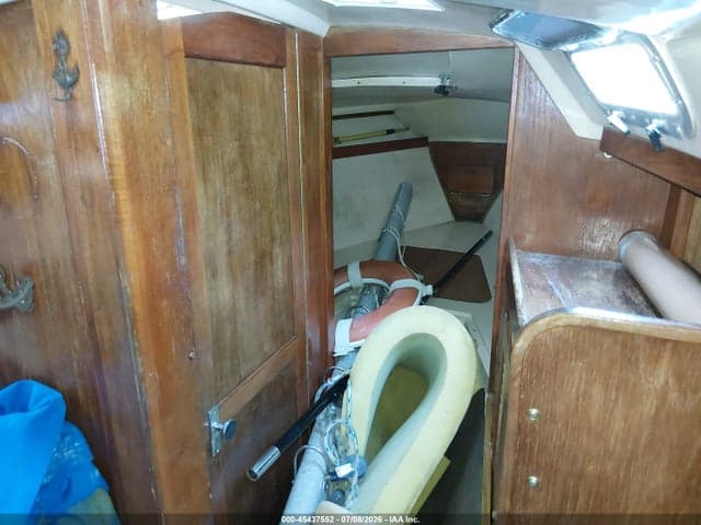 1985 CATALINA OTHER 15