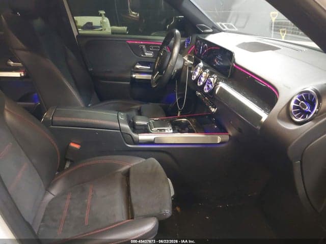 2020 MERCEDES-BENZ GLB 250 4MATIC 5