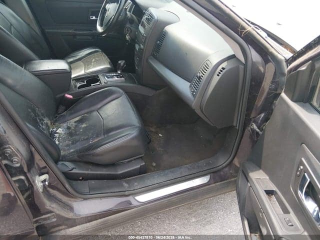 2006 CADILLAC SRX V6 5