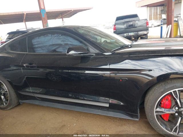 2016 FORD MUSTANG GT/GT PREMIUM 13
