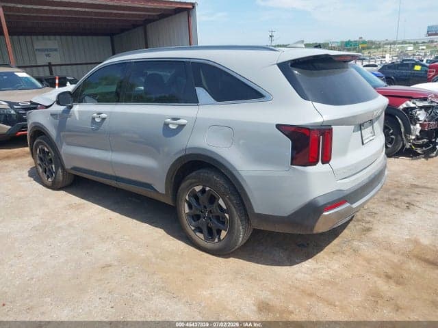 2025 KIA SORENTO S 3