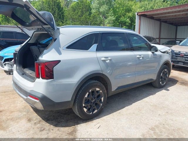2025 KIA SORENTO S 4