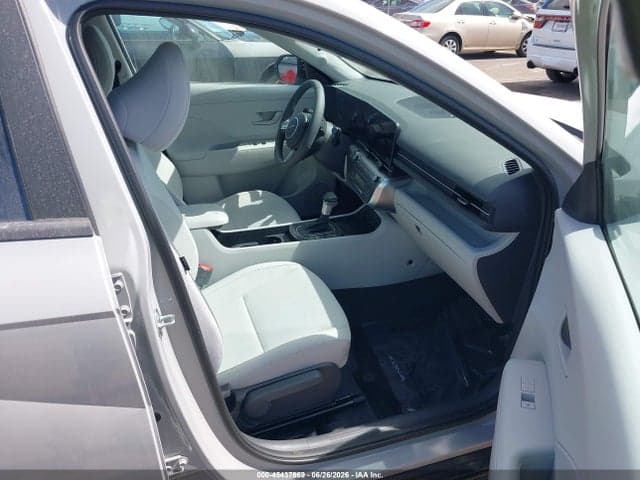 2026 HYUNDAI KONA SEL SPORT 5