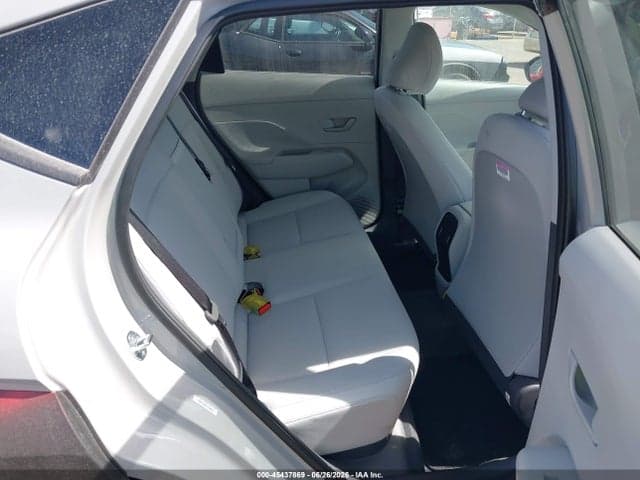 2026 HYUNDAI KONA SEL SPORT 8