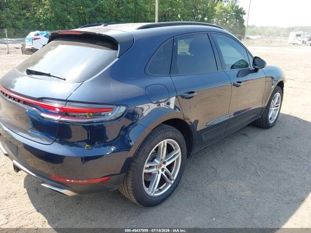 2019 PORSCHE MACAN 4