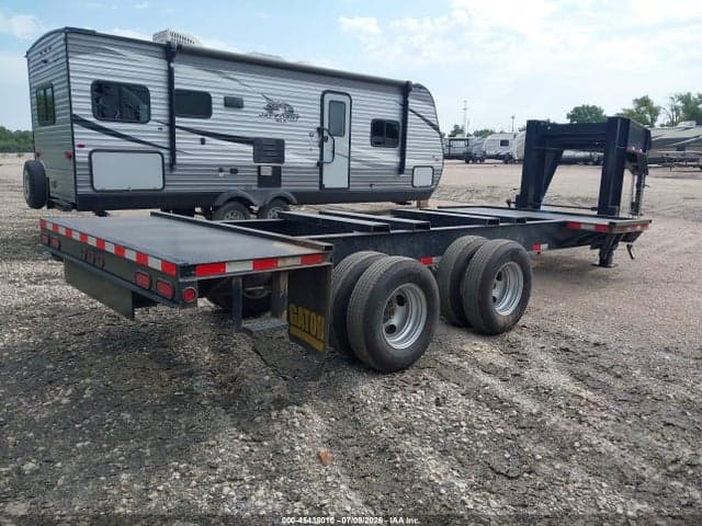2026 GOOSENECK TRAILERS TRAILER 4