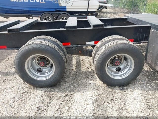 2026 GOOSENECK TRAILERS TRAILER 7
