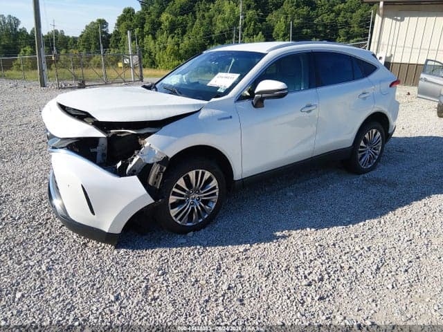 2021 TOYOTA VENZA XLE 2