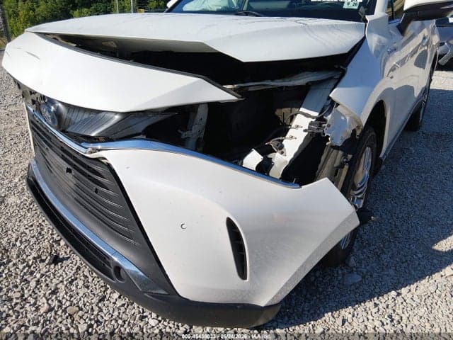 2021 TOYOTA VENZA XLE 6
