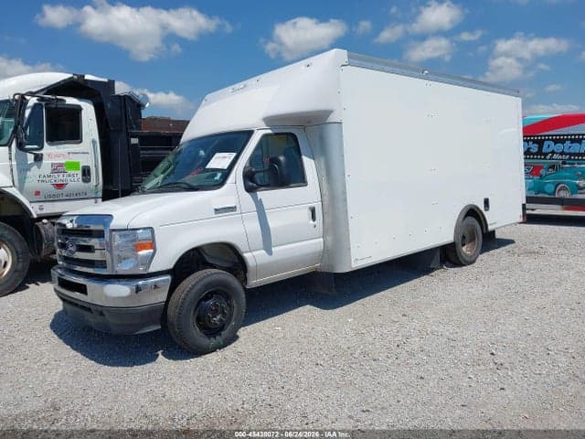 2026 FORD E-450 CUTAWAY 2