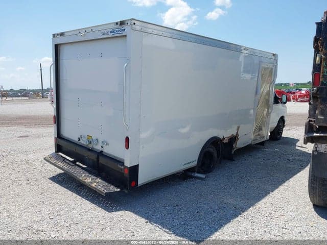 2026 FORD E-450 CUTAWAY 4