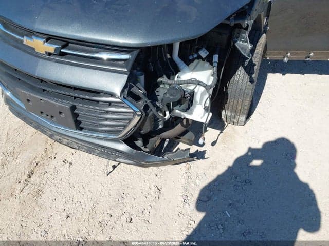 2020 CHEVROLET TRAX AWD LT 6