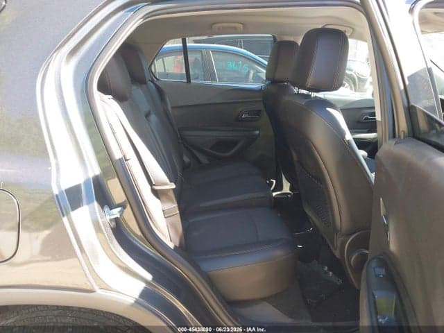 2020 CHEVROLET TRAX AWD LT 8