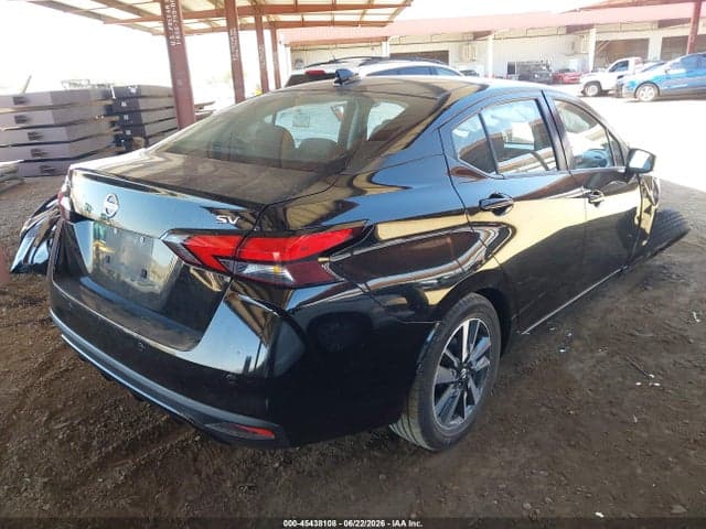 2021 NISSAN VERSA SV XTRONIC CVT 4