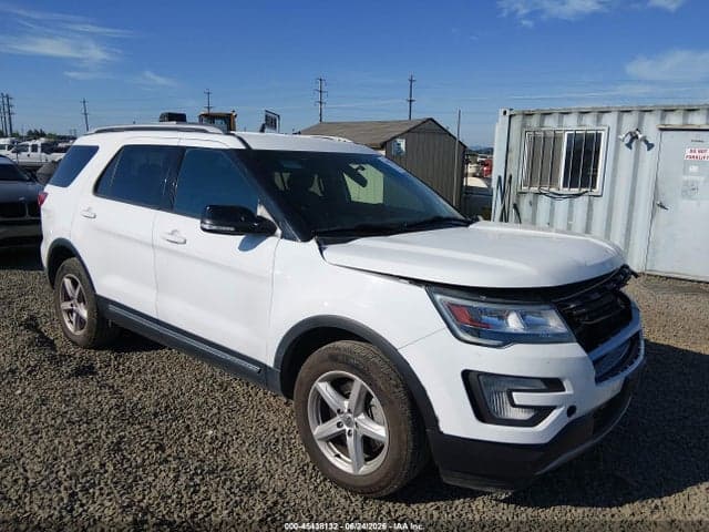 2017 FORD EXPLORER XLT 1