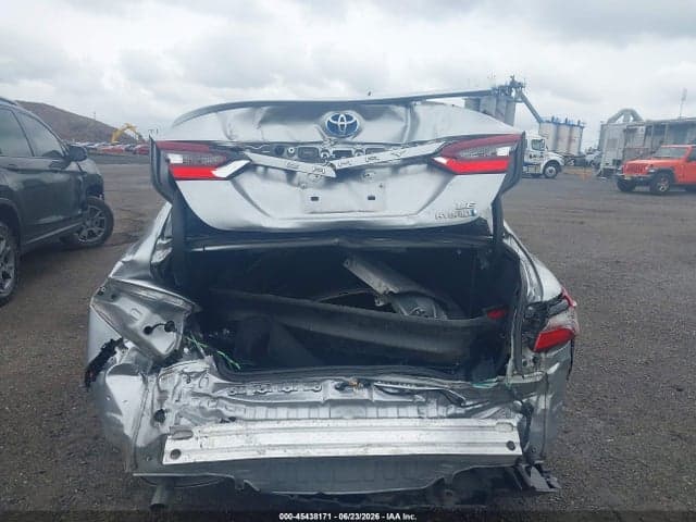 2022 TOYOTA CAMRY LE HYBRID 16