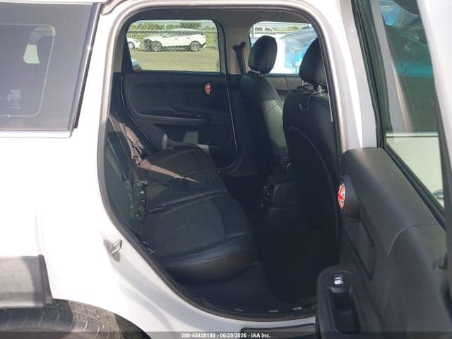 2018 MINI COUNTRYMAN COOPER 8