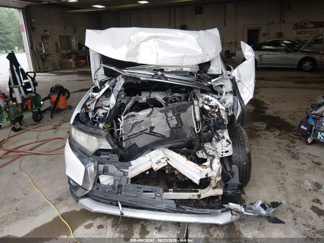 2017 MITSUBISHI OUTLANDER SE/SEL 6