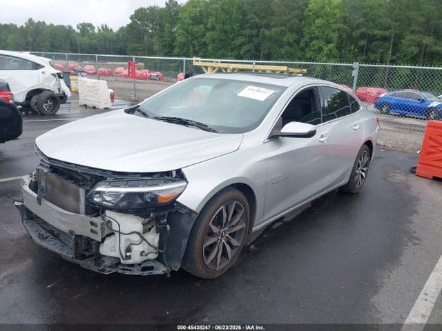 2018 CHEVROLET MALIBU LT 2