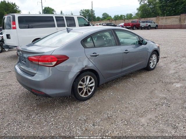 2017 KIA FORTE S 4