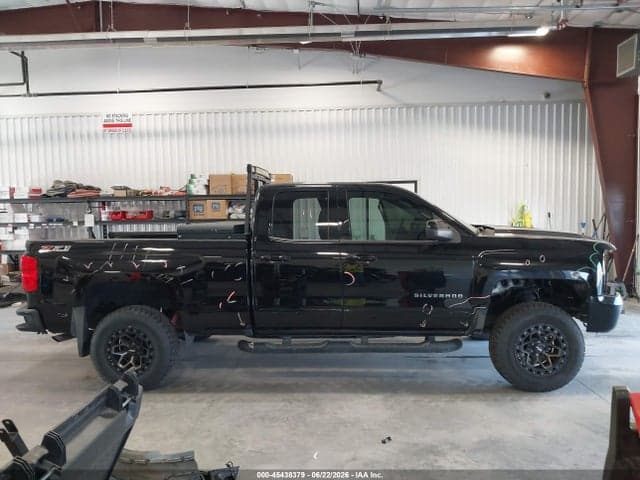 2016 CHEVROLET SILVERADO 1500 2LT 14