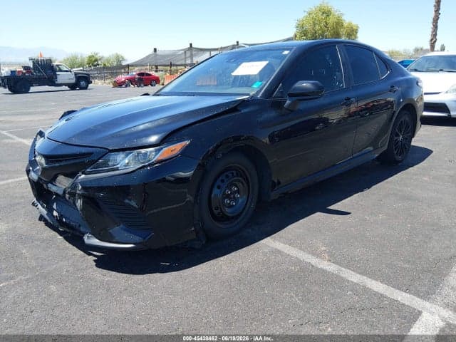 2020 TOYOTA CAMRY SE NIGHTSHADE EDITION 2