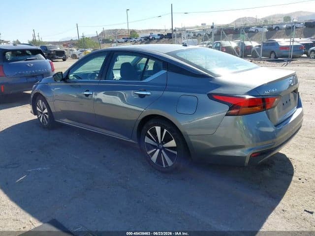 2021 NISSAN ALTIMA SV FWD 3
