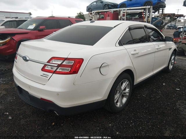 2018 FORD TAURUS SEL 4